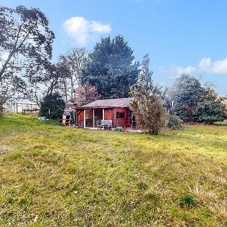 2 Bedroom Awesome In Val De Louyre Et Caude Ferienhaus *