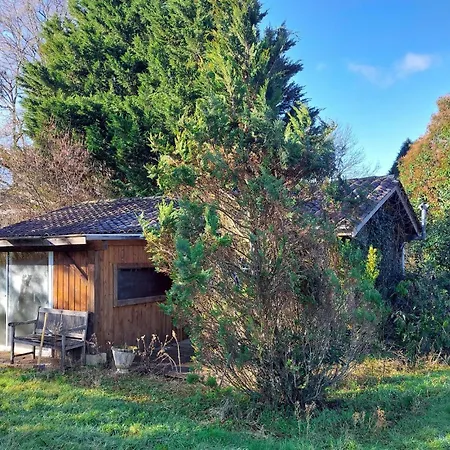 2 Bedroom Awesome In Val De Louyre Et Caude Ferienhaus Saint-Alvère